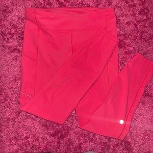 Lululemon leggings pink
